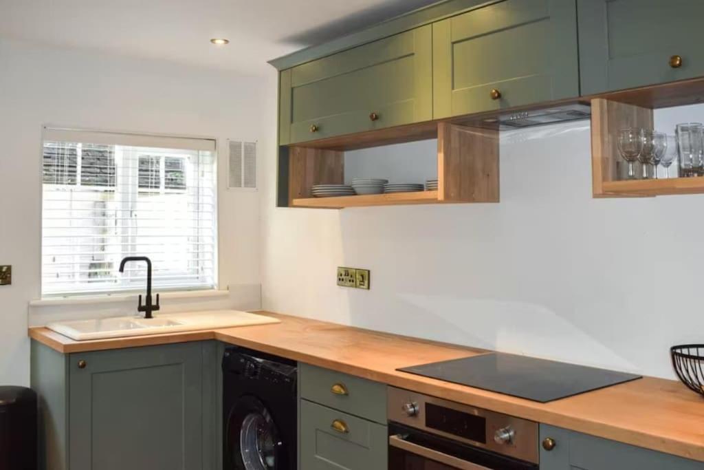 Beautiful Renovated Cottage In Mersham Ashford Kent ภายนอก รูปภาพ