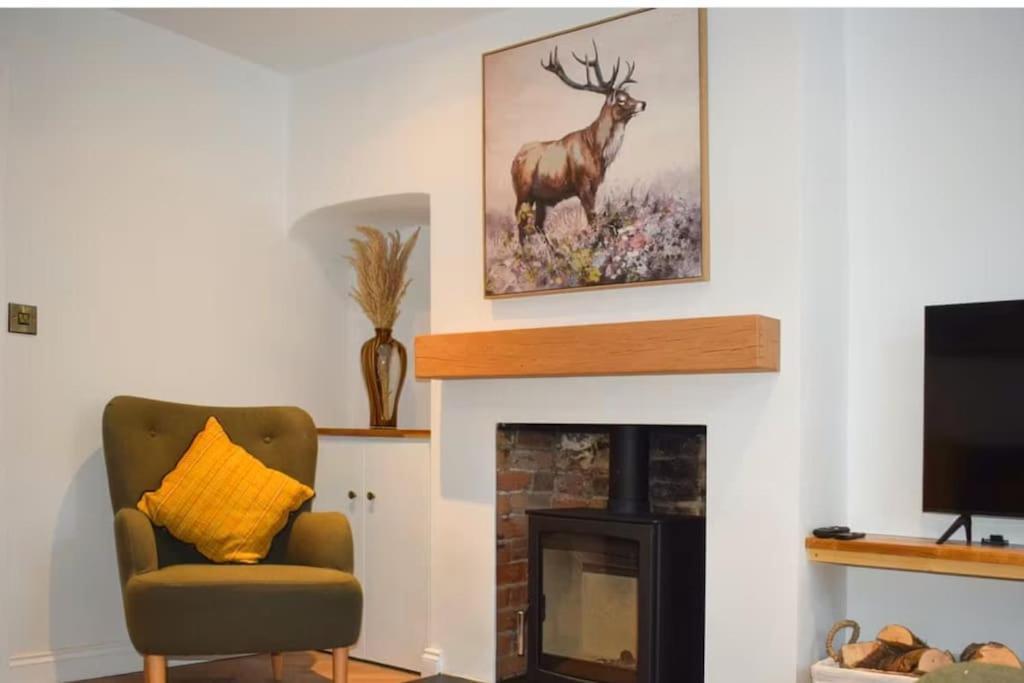 Beautiful Renovated Cottage In Mersham Ashford Kent ภายนอก รูปภาพ